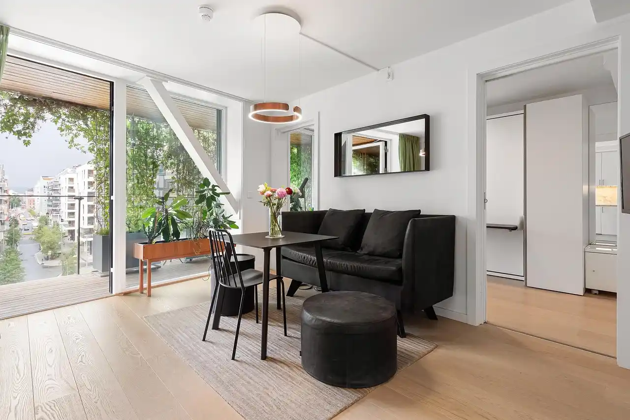 Home Window Repair: Signs, Costs, Tips